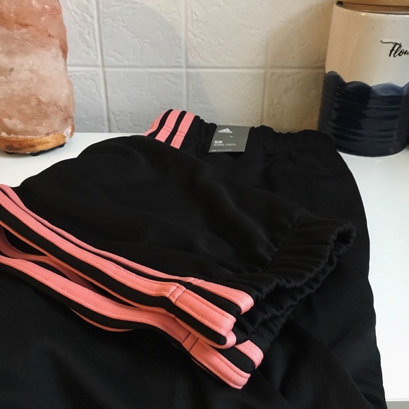 adidas Pants - ADIDAS classic stripe pants. NWT